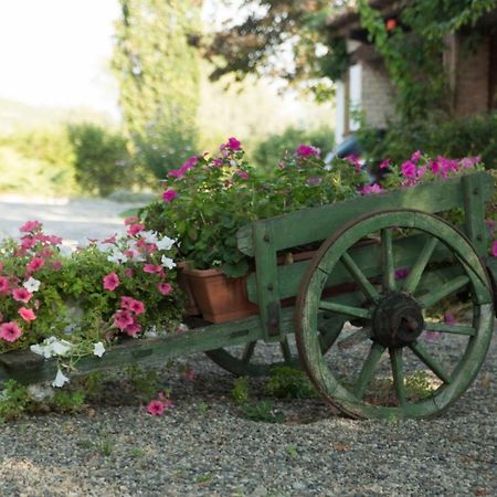 Villa Cascina Dani Agliano Terme Exterior foto