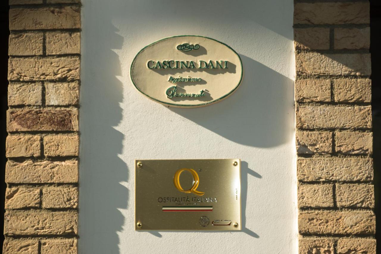 Villa Cascina Dani Agliano Terme Exterior foto